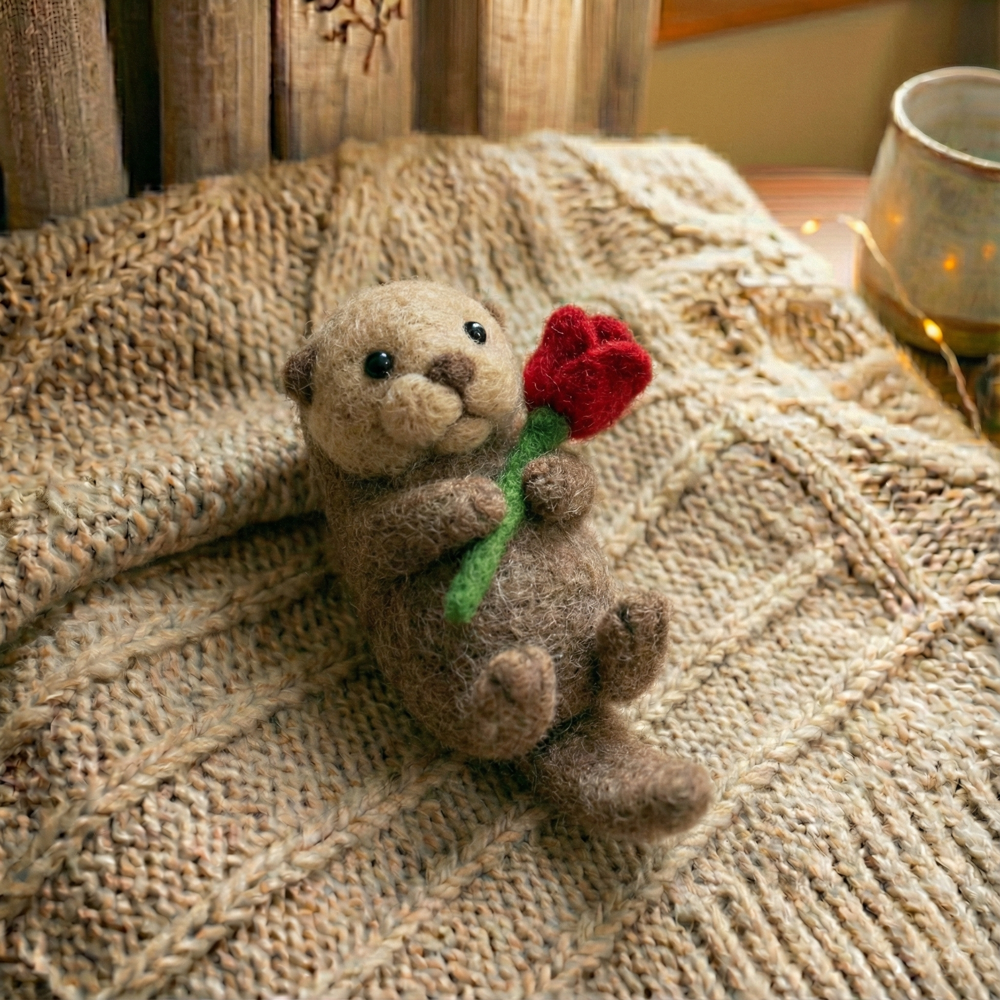 Felt Valentine's Day Ornaments，Handmade Wool Felt Otter, Cute Valentine's Day Gift