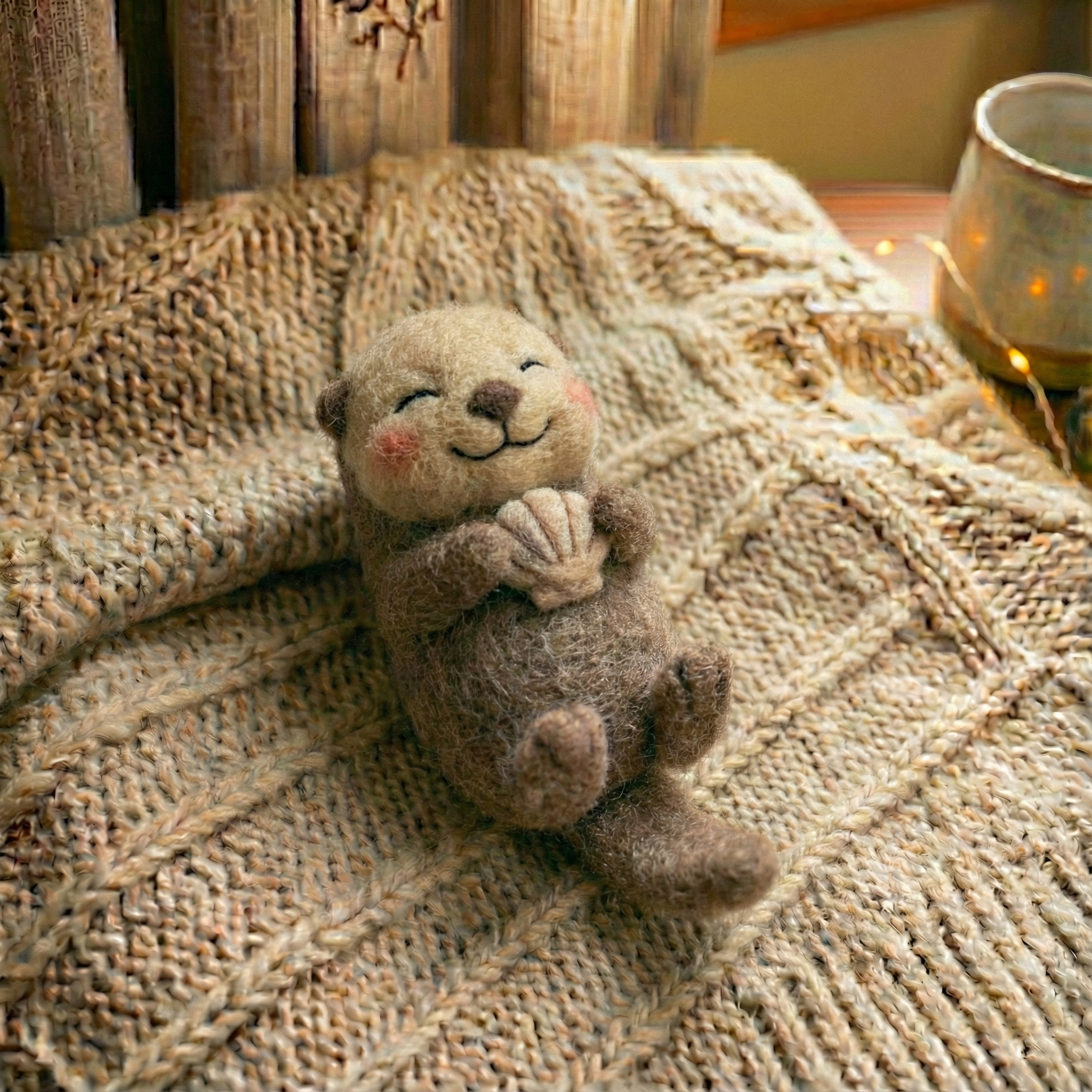 Felt Valentine's Day Ornaments，Handmade Wool Felt Otter, Cute Valentine's Day Gift